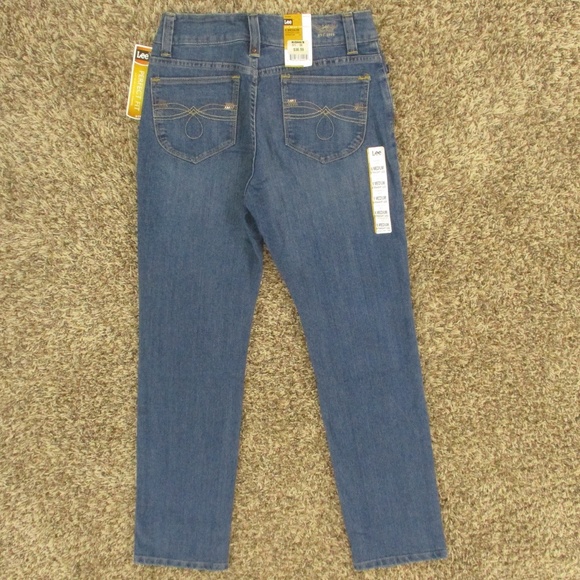 Lee Jeans Women's 6 Dark Wash Straight Leg Perfect Fit Shapetastic Stretch Denim - Picture 2 of 10